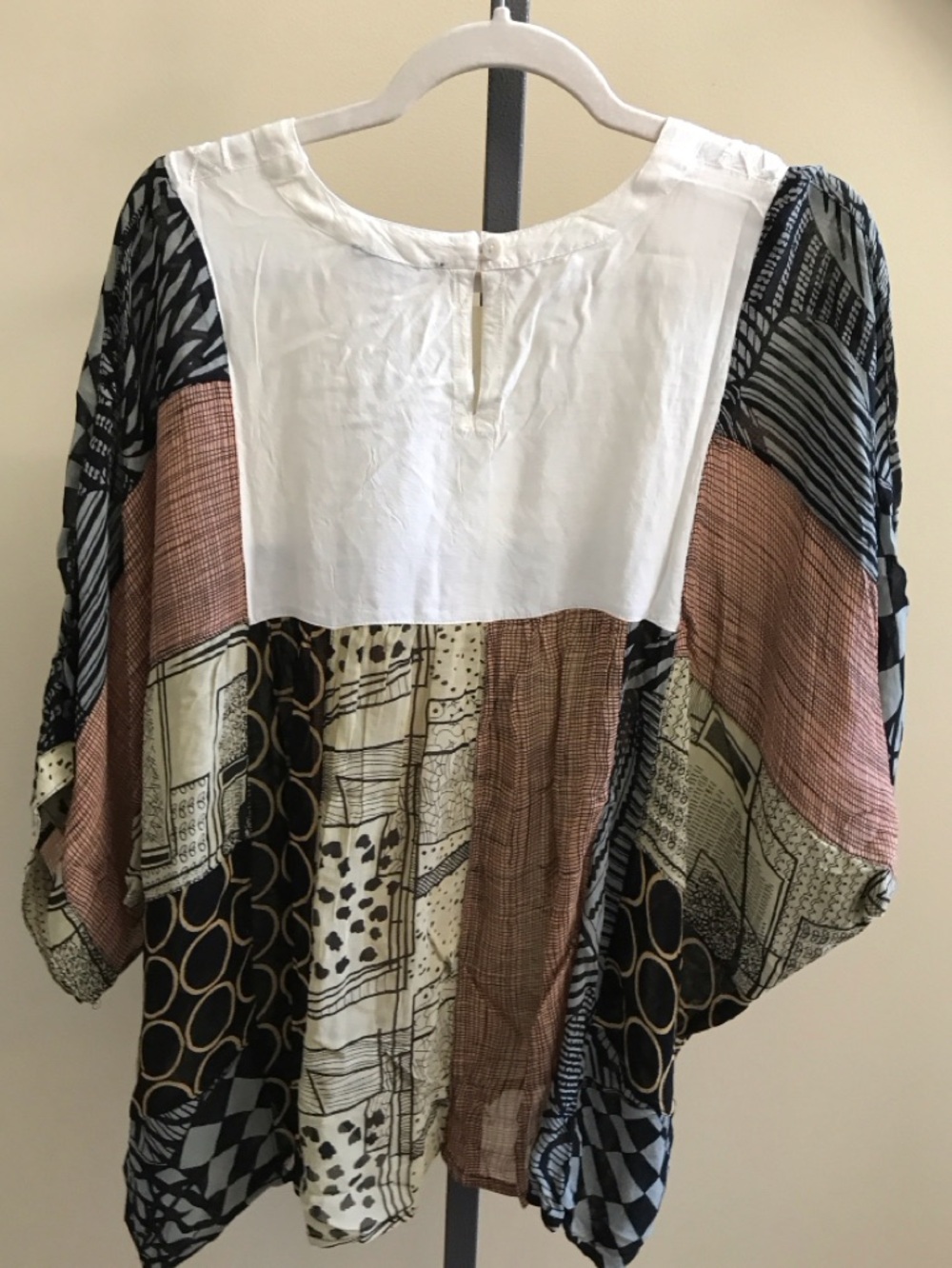 Vary Trendy Women's Multi-Color Patchwork Blouse - Cream Yoke - Picture 3 of 6
